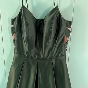 Short emerald green dress